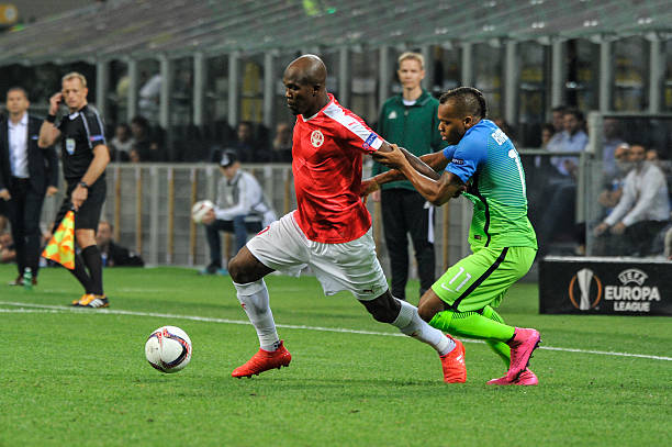 球队的中场 球队的中场